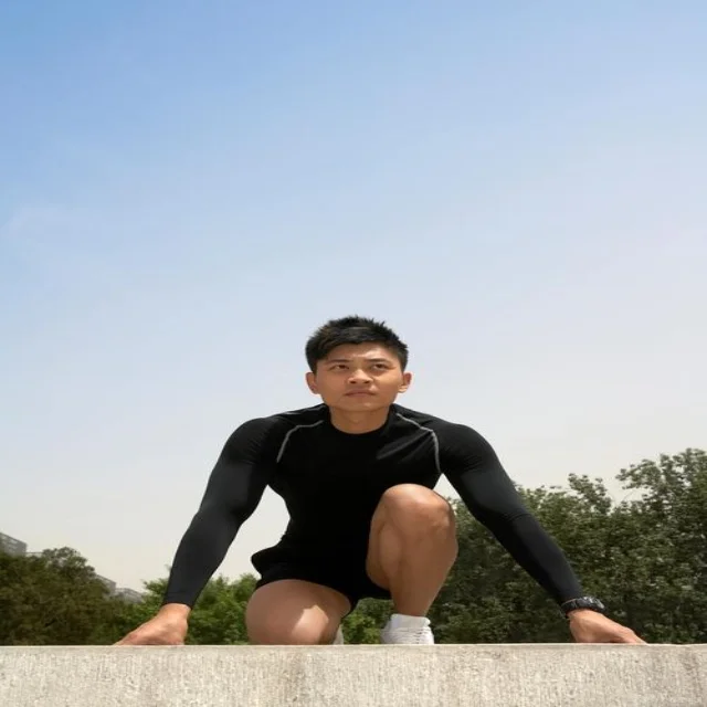 苏炳添达标展现中国田径速度